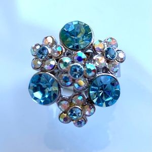 ✨New without Tags Stunning Adjustable Cocktail Ring